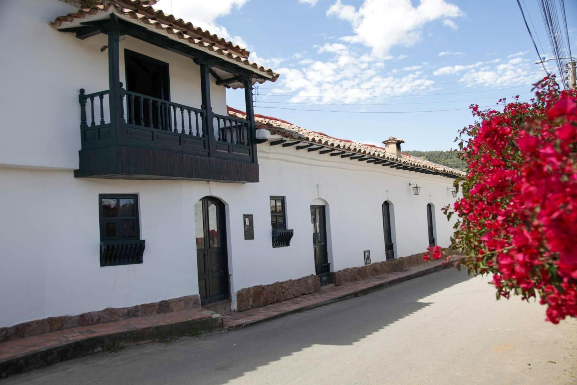 Hotel Casa Dante, Desde 1792! Tibasosa Exterior foto